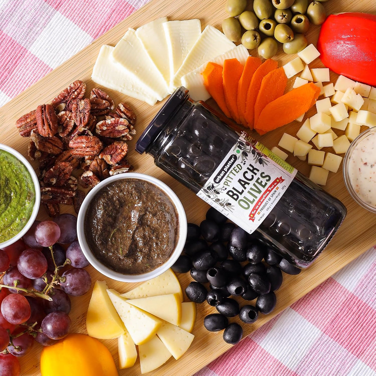 Urban Platter Pitted Black Spanish Olives, 430g (Whole & Seedless | Rich Mediterranean Taste | Ideal for Pizzas, Salads, Pasta & Snacking)