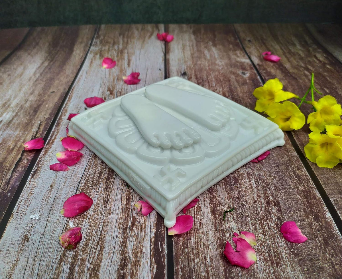 SHINDE EXPORTS Marble Charan Paduka for Puja (White, Design 11)