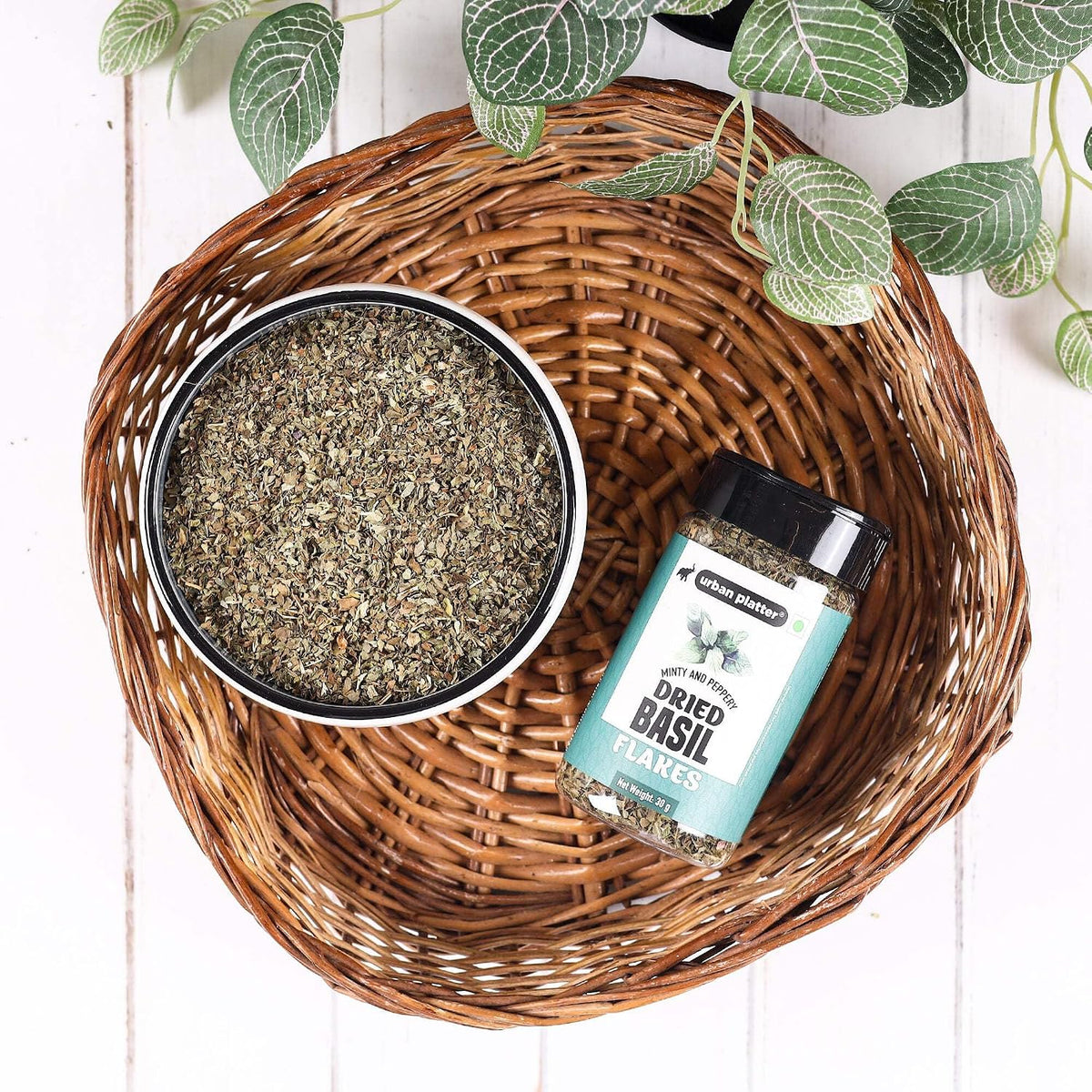 Urban Platter Dried Basil Tulsi Flakes, 30 g