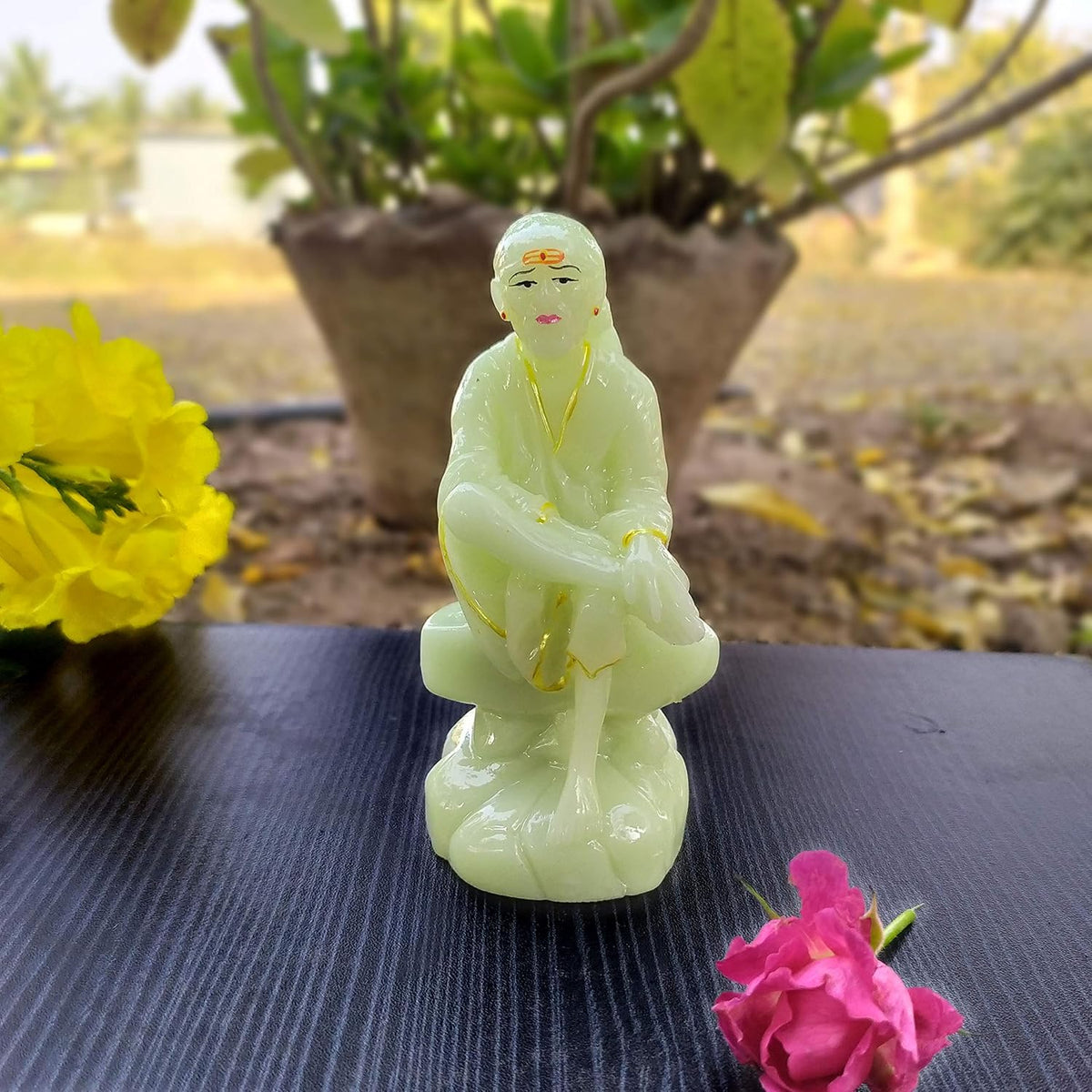 SHINDE EXPORTS shirdi saibaba Idol Radium/Radium saibaba/Radium saibaba Statue/saibaba Idol for car Dashboard Radium 4.5 inches