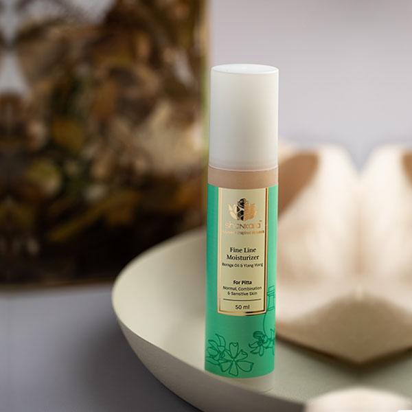 Sri Sri Tattva Fine Line Moisturizer, by Shankara - 50ml