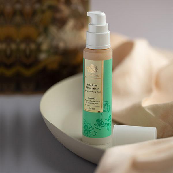 Sri Sri Tattva Fine Line Moisturizer, by Shankara - 50ml