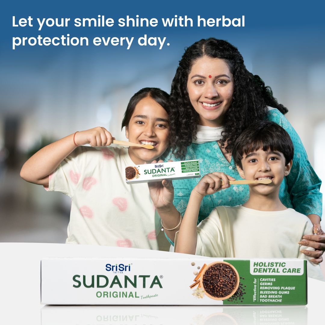 Sri Sri Tattva Sudanta Original Toothpaste | Non - Fluoride | 100% Vegetarian | 200 g
